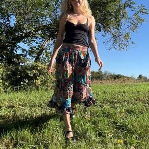 Vintage 80s / 90s Silvercord Patchwork Floral Tiered Midi Skirt Multicolor Boho